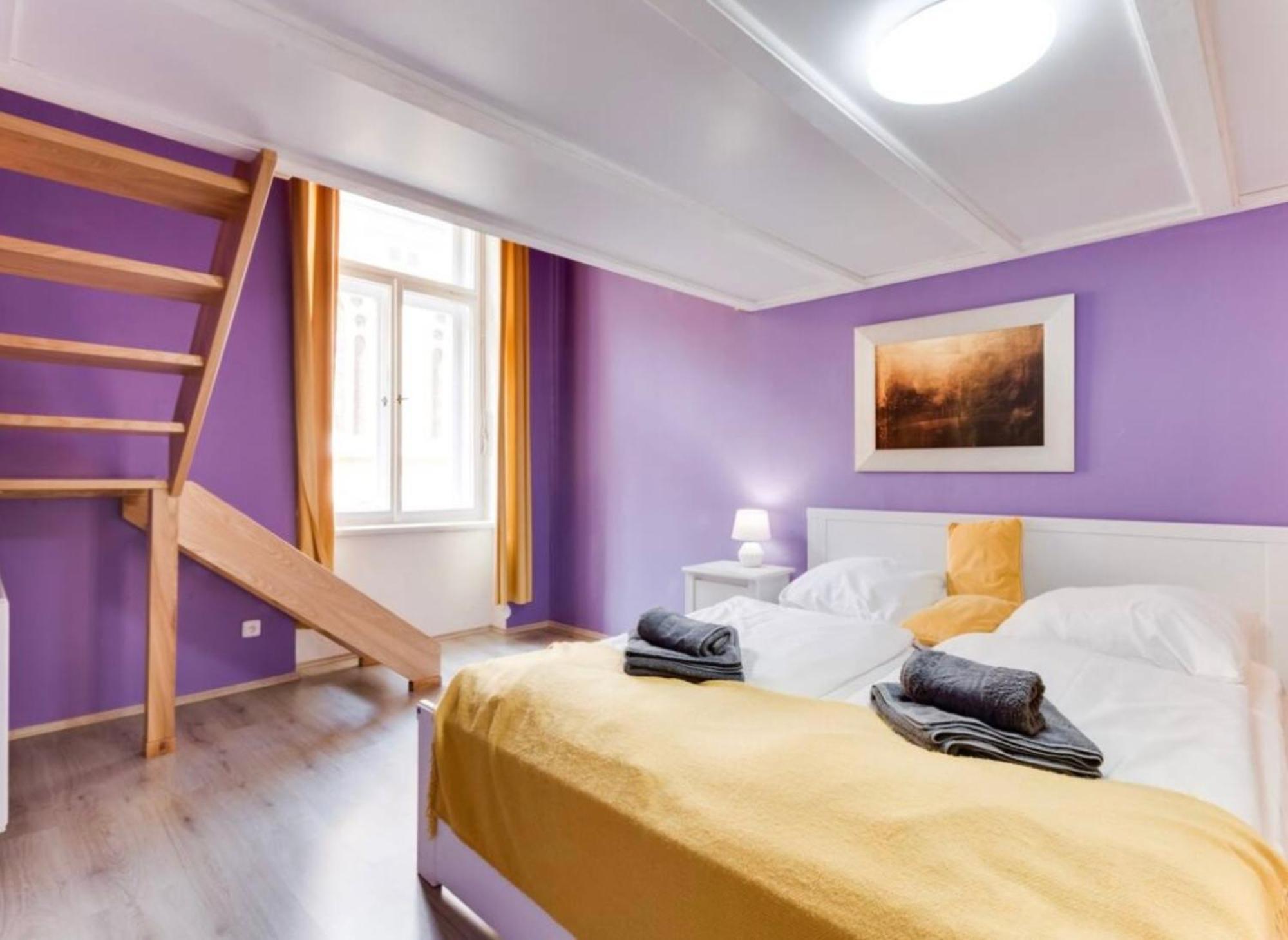 Beautiful In Apartment *